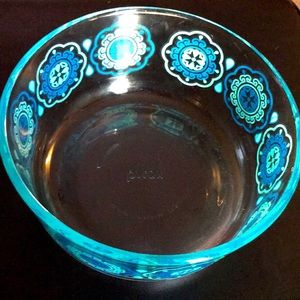 Vintage look Pyrex 7” clear bowl blue geometric flower floral design USA EUC
